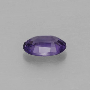 0.56克拉天然紫罗兰色蓝宝石，椭圆形切割，6.1×4.2毫米，VS
