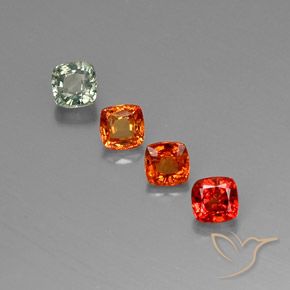 2.44天然多色蓝宝石，垫形剪裁，4.3×4.3毫米，VVS-VS