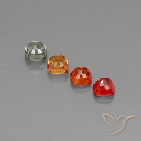 2.44天然多色蓝宝石，垫形剪裁，4.3×4.3毫米，VVS-VS