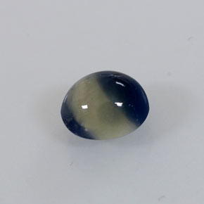 1.05克拉天然双色蓝宝石，椭圆形切割，5.9×5.4毫米，不透明