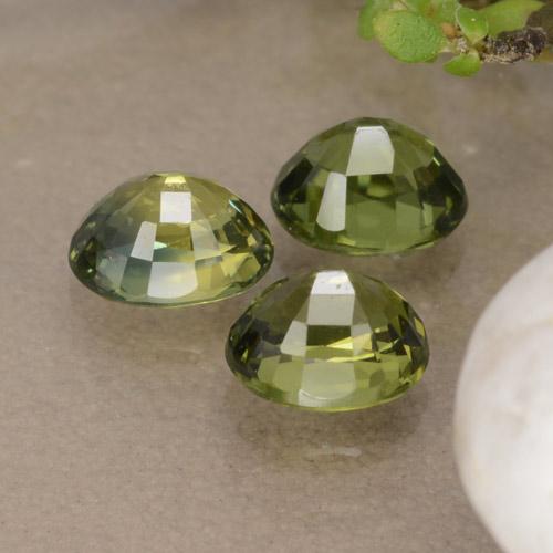 1.76天然绿色蓝宝石，椭圆形切割，5.1×4.2毫米，VVS