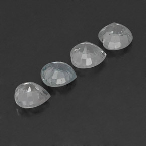 1.23天然白色蓝宝石，心形，4×3.9毫米，VVS-VS