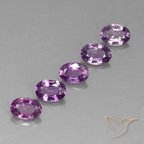 2.98克拉天然蓝宝石，椭圆形，VVS-VS