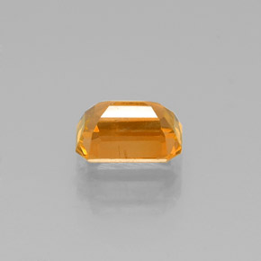 0.93克拉天然黄色蓝宝石，祖母绿式切割，6.3×4.2毫米，SI