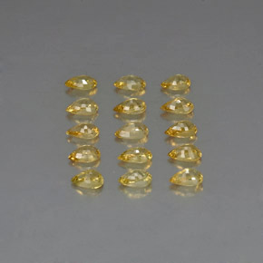 天然黄金色蓝宝石，梨形，4.9×3毫米，VVS-VS
