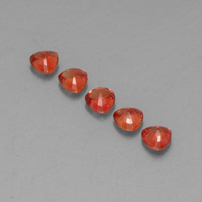 1.87天然橙色蓝宝石，三角形，4.1×4.1毫米，VVS-VS