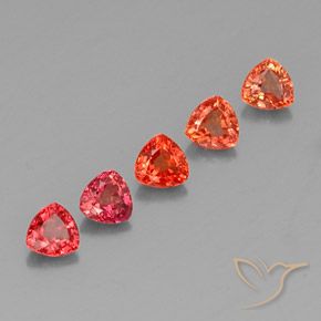 1.76天然多色蓝宝石，三角形，4.1×4.1毫米，VVS-VS