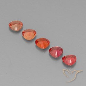 1.76天然多色蓝宝石，三角形，4.1×4.1毫米，VVS-VS