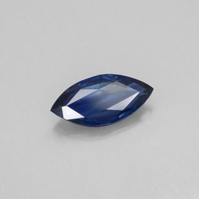0.79克拉天然蓝宝石，马眼形，8.9×4.3毫米，VS