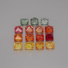 天然多色蓝宝石，方形，3.4×3.3毫米，VVS-VS