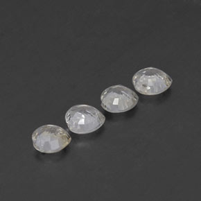 1.58天然白色蓝宝石，心形，4.3×4.2毫米，VVS-VS