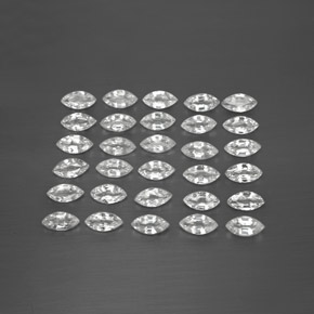 天然白色蓝宝石，马眼形，4.8×2.4毫米，VVS-VS