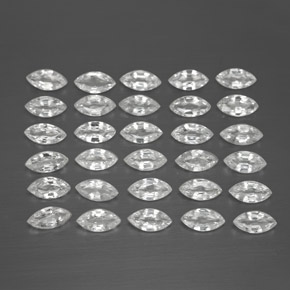 天然白色蓝宝石，马眼形，4.7×2.5毫米，VVS-VS