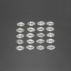 天然白色蓝宝石，马眼形，4.7×2.5毫米，VVS-VS