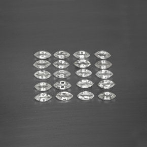 天然白色蓝宝石，马眼形，4.7×2.3毫米，VVS-VS