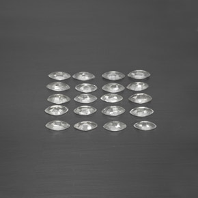 天然白色蓝宝石，马眼形，4.7×2.3毫米，VVS-VS