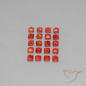 2.58天然橙色蓝宝石，方形，2.7×2.7毫米，VVS-VS