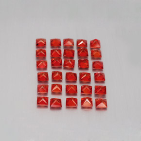 天然橙色蓝宝石，方形，2.7×2.7毫米，VVS-VS