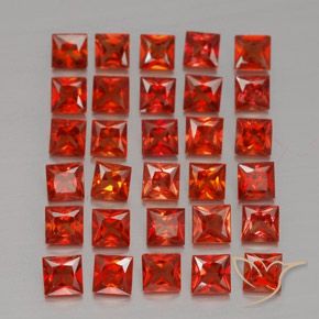 3.67天然橙色蓝宝石，方形，2.7×2.7毫米，VVS-VS