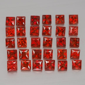 天然橙色蓝宝石，方形，2.6×2.5毫米，VVS-VS