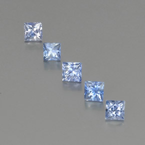 天然蓝宝石，方形，3.7×3.7毫米，VS