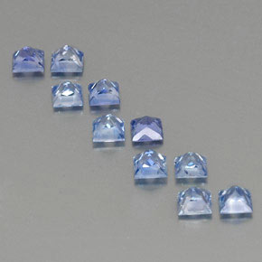天然蓝宝石，方形，3.5×3.4毫米，VS