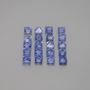 天然蓝宝石，方形，2.5×2.4毫米，VVS-VS