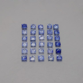 天然蓝宝石，方形，2.1×2.1毫米，VVS-VS