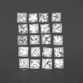 1.56天然白色蓝宝石，方形，2.2×2.2毫米，VVS-VS
