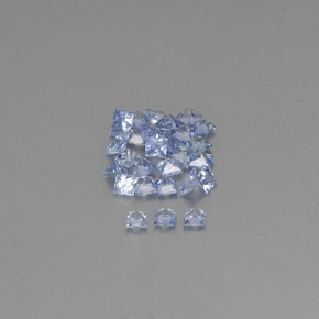 天然蓝宝石，方形，1.9×1.9毫米，VVS-VS
