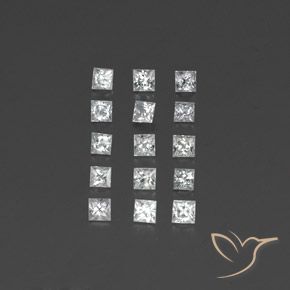 1.54天然白色蓝宝石，方形，2.6×2.5毫米，VVS-VS