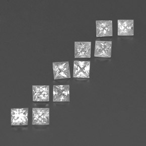 天然白色蓝宝石，方形，2.8×2.8毫米，VVS-VS