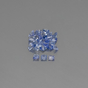 天然蓝宝石，方形，1.9×1.9毫米，VVS-VS