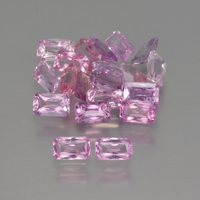 天然多色蓝宝石，祖母绿式切割，4.9×2.9毫米，VS-SI