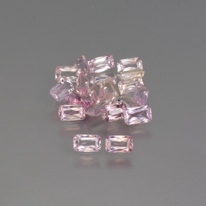 天然多色蓝宝石，祖母绿式切割，5×3毫米，VS-SI