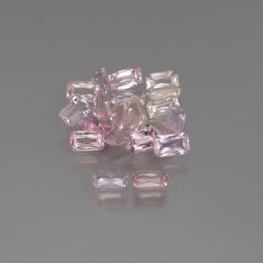天然多色蓝宝石，祖母绿式切割，5×3毫米，VS-SI