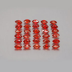 天然橙色蓝宝石，马眼形，3.6×1.9毫米，VS-SI