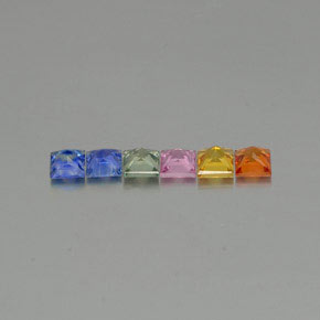 天然多色蓝宝石，方形，3.3×3.2毫米，VVS-VS