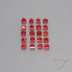 2.67天然橙色蓝宝石，方形，2.6×2.5毫米，VVS-VS