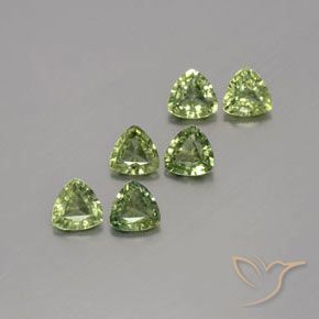 1.65克拉天然蓝宝石，胖三角形，VVS-VS