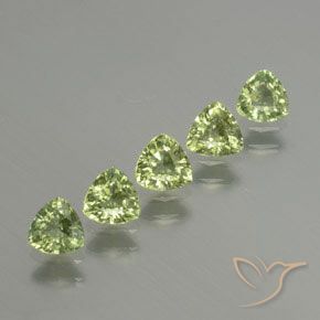 1.82克拉天然蓝宝石，胖三角形，VS