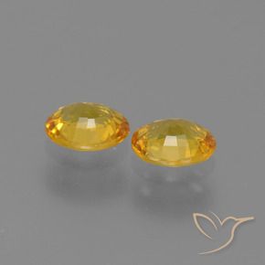 1.30克拉天然蓝宝石，椭圆形，VVS