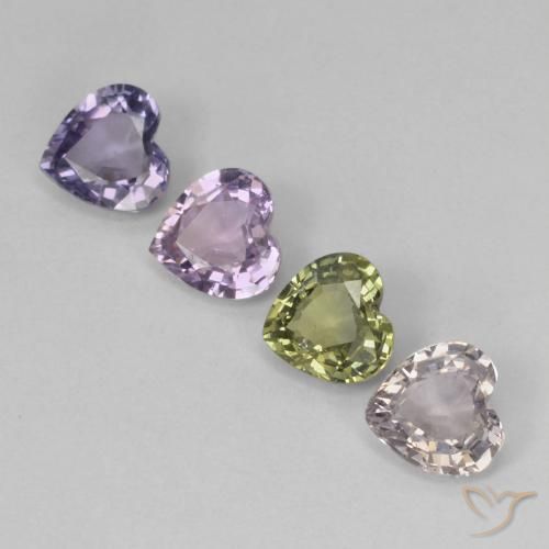 2.93克拉天然蓝宝石，心形，VVS-VS