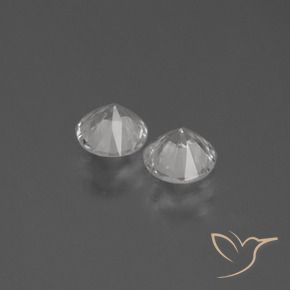 0.74克拉天然蓝宝石，圆形的，VVS-VS