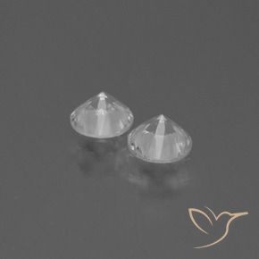 0.85克拉天然蓝宝石，圆形的，VVS-VS