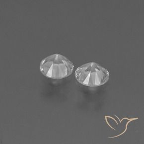 0.80克拉天然蓝宝石，圆形的，VS