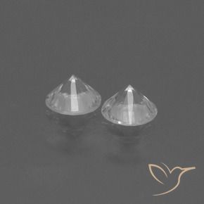0.83克拉天然蓝宝石，圆形的，VVS-VS