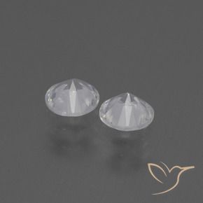 0.78克拉天然蓝宝石，圆形的，VS