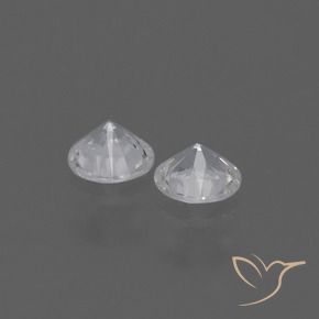 0.76克拉天然蓝宝石，圆形的，VS