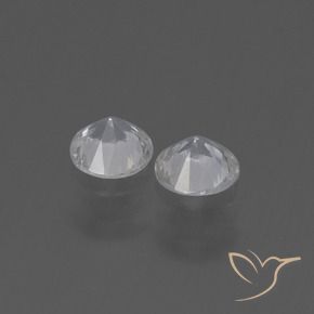 0.76克拉天然蓝宝石，圆形的，VVS-VS